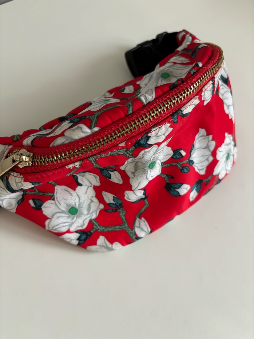 Forever 21 Red Floral Crossbody Belt Bag with Gold Zip